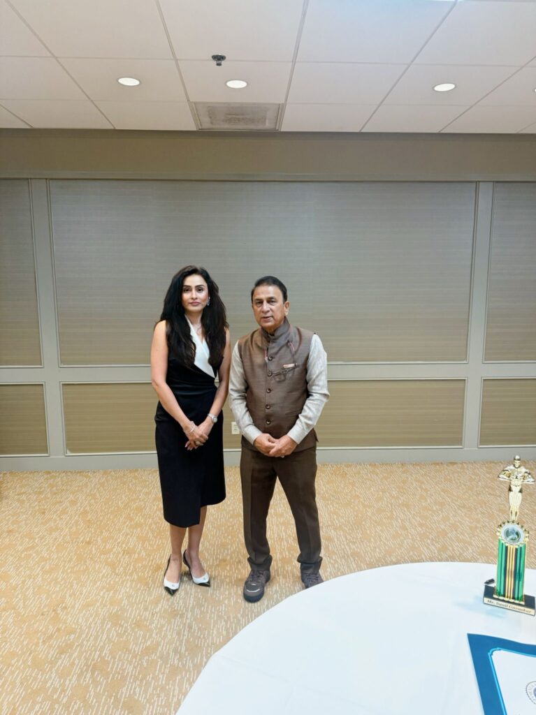 Sunil Gavaskar and Rashi Mehta
